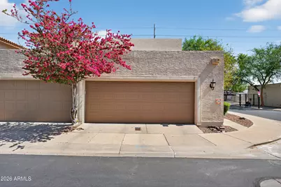 5812 N 12th Street #33, Phoenix, AZ 85014 - Photo 1