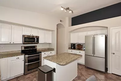 15802 S 32nd Place, Phoenix, AZ 85048 - Photo 13