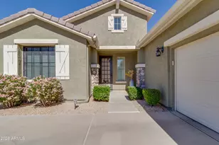 304 W Bismark St, San Tan Valley, AZ 85143 - Photo 3