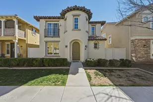 838 S Huish Dr, Gilbert, AZ 85296 - Photo 1