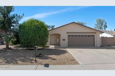 10107 W Meadowbrook Avenue, Phoenix, AZ 85037 - Photo 1