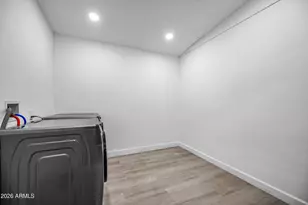 1246 E Winter Dr, Phoenix, AZ 85020 - Photo 45