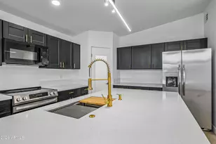 1246 E Winter Dr, Phoenix, AZ 85020 - Photo 19