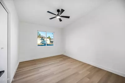 1246 E Winter Drive, Phoenix, AZ 85020 - Photo 39