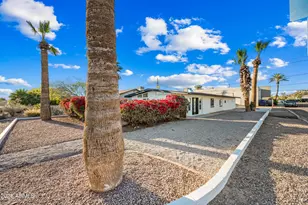 1246 E Winter Dr, Phoenix, AZ 85020 - Photo 1