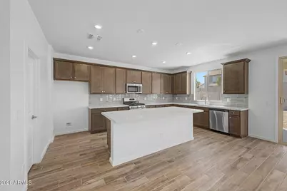 22345 W Irma Lane, Surprise, AZ 85387 - Photo 11