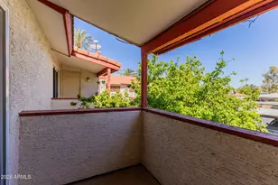 4211 E Palm Ln, Phoenix, AZ 85008 - Photo 9