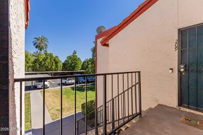 4211 E Palm Lane #208, Phoenix, AZ 85008 - Photo 7