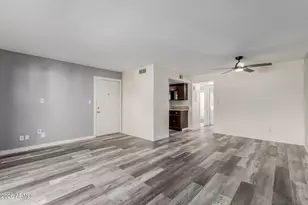 4211 E Palm Ln, Phoenix, AZ 85008 - Photo 7