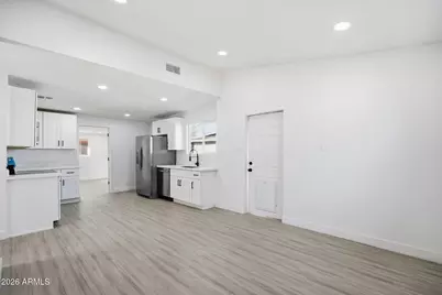 3917 W Lincoln Street, Phoenix, AZ 85009 - Photo 5