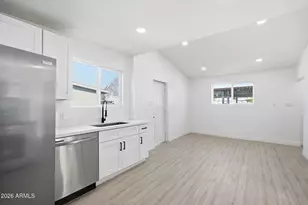 3917 W Lincoln St, Phoenix, AZ 85009 - Photo 11