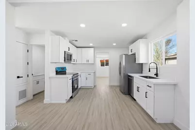 3917 W Lincoln Street, Phoenix, AZ 85009 - Photo 7