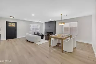 9035 W Yukon Dr, Peoria, AZ 85382 - Photo 5