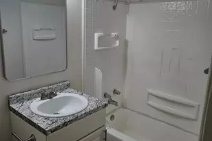 6043 N 23rd Ave, Phoenix, AZ 85015 - Photo 13