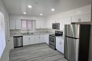 6043 N 23rd Ave, Phoenix, AZ 85015 - Photo 5