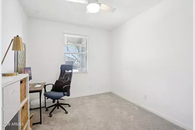 17864 W Fetlock Trail, Surprise, AZ 85387 - Photo 19