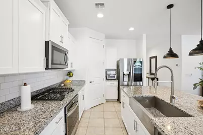 17864 W Fetlock Trail, Surprise, AZ 85387 - Photo 13