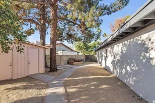 5807 S Alder Dr, Tempe, AZ 85283 - Photo 31