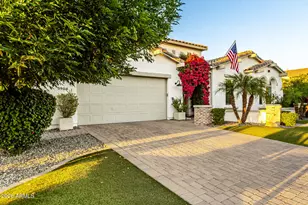 3904 E Carob Dr, Gilbert, AZ 85298 - Photo 7