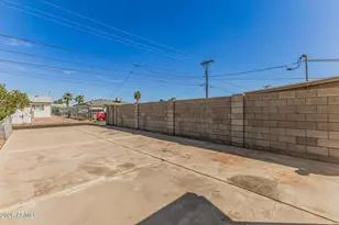 11383 N 114th Ave, Youngtown, AZ 85363 - Photo 25