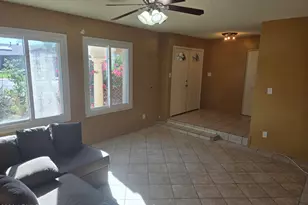 3816 S Dorsey Ln, Tempe, AZ 85282 - Photo 7