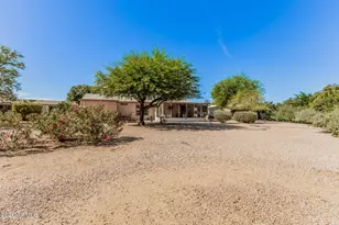 8230 E Coralbell Cir, Mesa, AZ 85208 - Photo 35