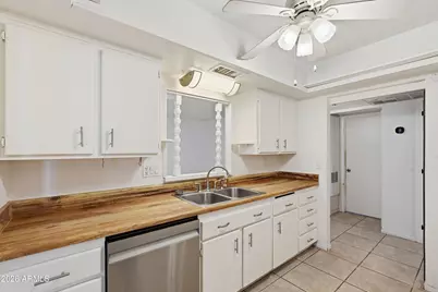 4045 W Montebello Avenue, Phoenix, AZ 85019 - Photo 17