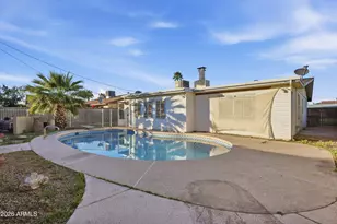 4045 W Montebello Ave, Phoenix, AZ 85019 - Photo 9