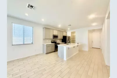 15689 W Woodlands Avenue, Goodyear, AZ 85338 - Photo 5