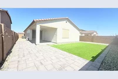 15689 W Woodlands Avenue, Goodyear, AZ 85338 - Photo 3