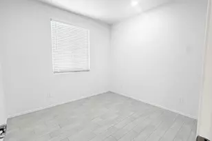 15689 W Woodlands Ave, Goodyear, AZ 85338 - Photo 9