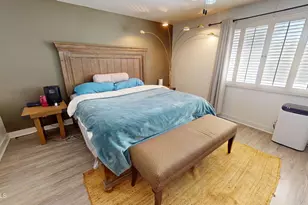 2031 W Nopal Ave W, Mesa, AZ 85202 - Photo 9