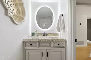 9002 N 81st St, Scottsdale, AZ 85258 - Photo 39