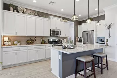 16154 S 179th Drive, Goodyear, AZ 85338 - Photo 15