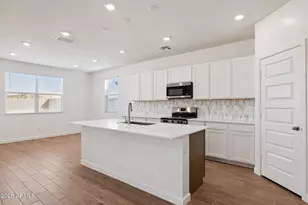 24206 W Hacienda Ave, Buckeye, AZ 85326 - Photo 3