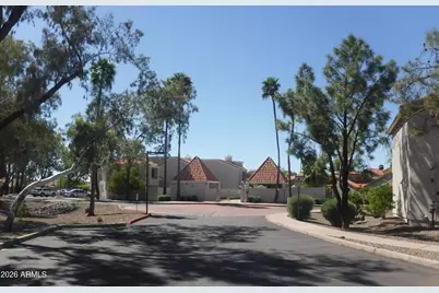 1072 E Sunburst Lane, Tempe, AZ 85284 - Photo 5