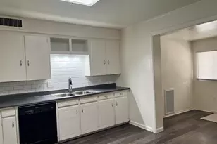 11826 N 112th Dr, Youngtown, AZ 85363 - Photo 11