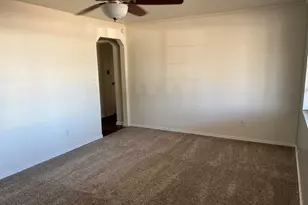 11826 N 112th Dr, Youngtown, AZ 85363 - Photo 13