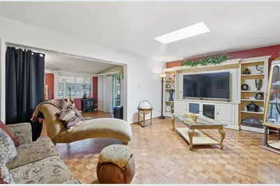 10402 N 105th Avenue, Sun City, AZ 85351 - Photo 5