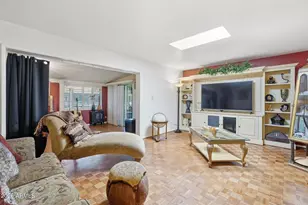 10402 N 105th Ave, Sun City, AZ 85351 - Photo 5