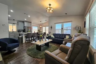 650 N Hawes Rd, Mesa, AZ 85207 - Photo 9