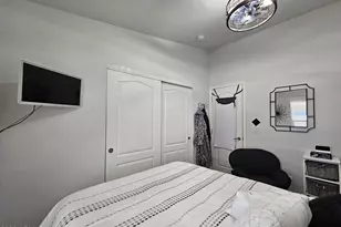 650 N Hawes Rd, Mesa, AZ 85207 - Photo 23