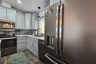 650 N Hawes Rd, Mesa, AZ 85207 - Photo 15