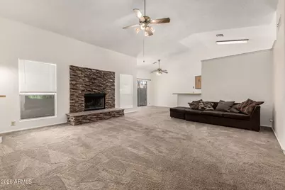 6321 W Beryl Avenue, Glendale, AZ 85302 - Photo 3