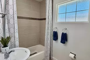 543 W 18th St, Tempe, AZ 85281 - Photo 17