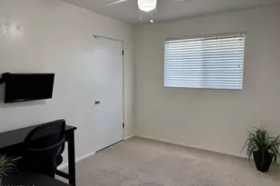 543 W 18th St, Tempe, AZ 85281 - Photo 19