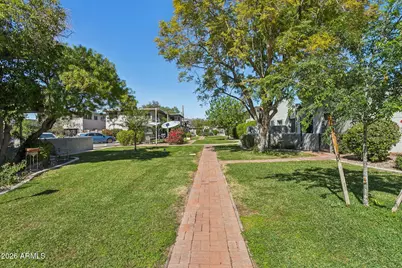 4142 E Calle Redonda -- #62, Phoenix, AZ 85018 - Photo 31