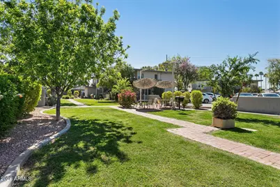 4142 E Calle Redonda -- #62, Phoenix, AZ 85018 - Photo 29