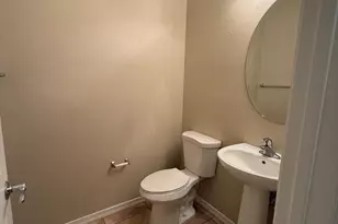 16119 N 21st Ln, Phoenix, AZ 85023 - Photo 9