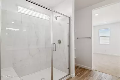 27415 N 69th Lane, Peoria, AZ 85383 - Photo 17